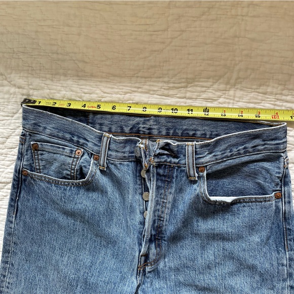 Vintage 501 Levi’s - Picture 4 of 7